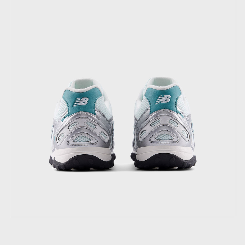 New Balance 204L - Light Silver Metallic