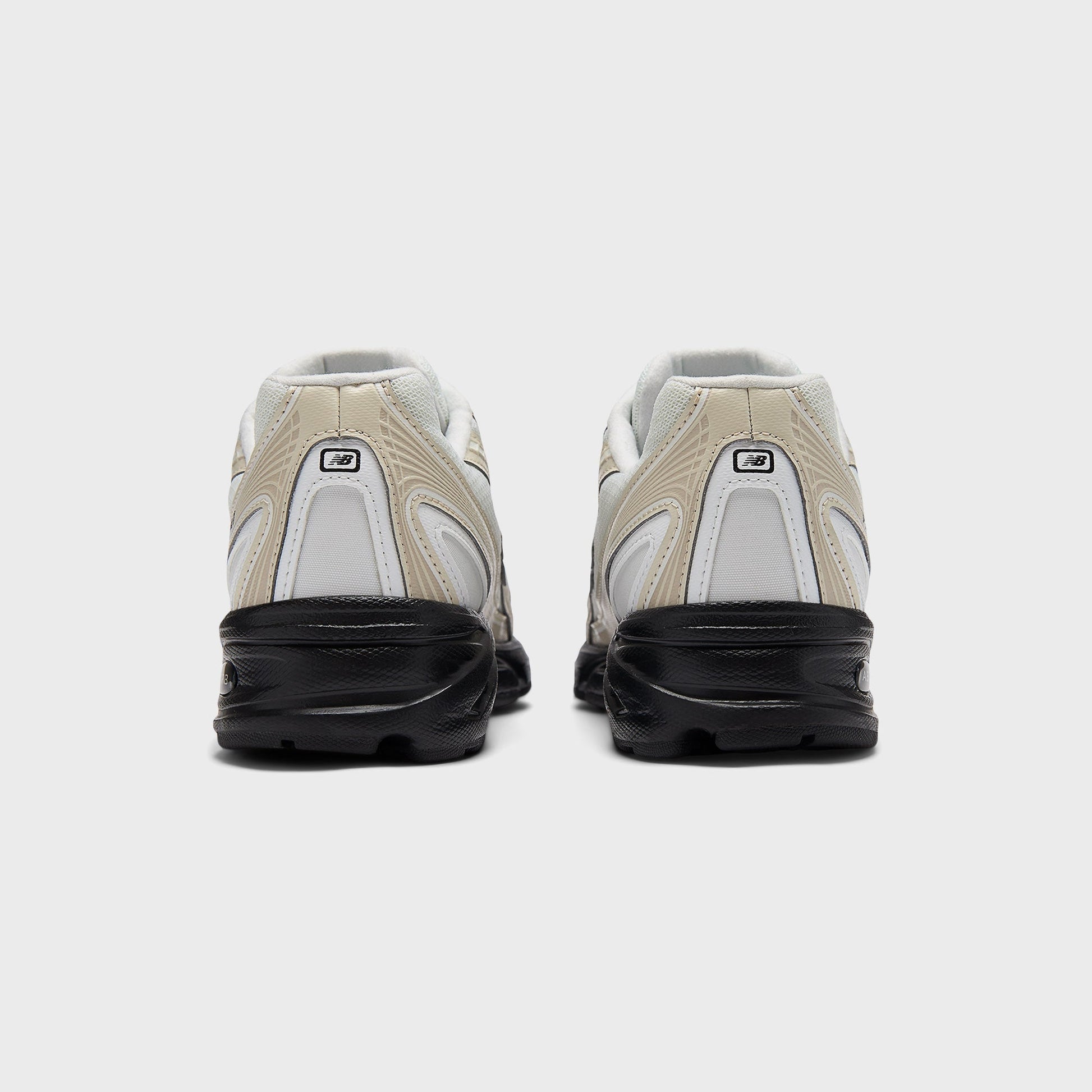 New Balance 740 - Timberwolf White