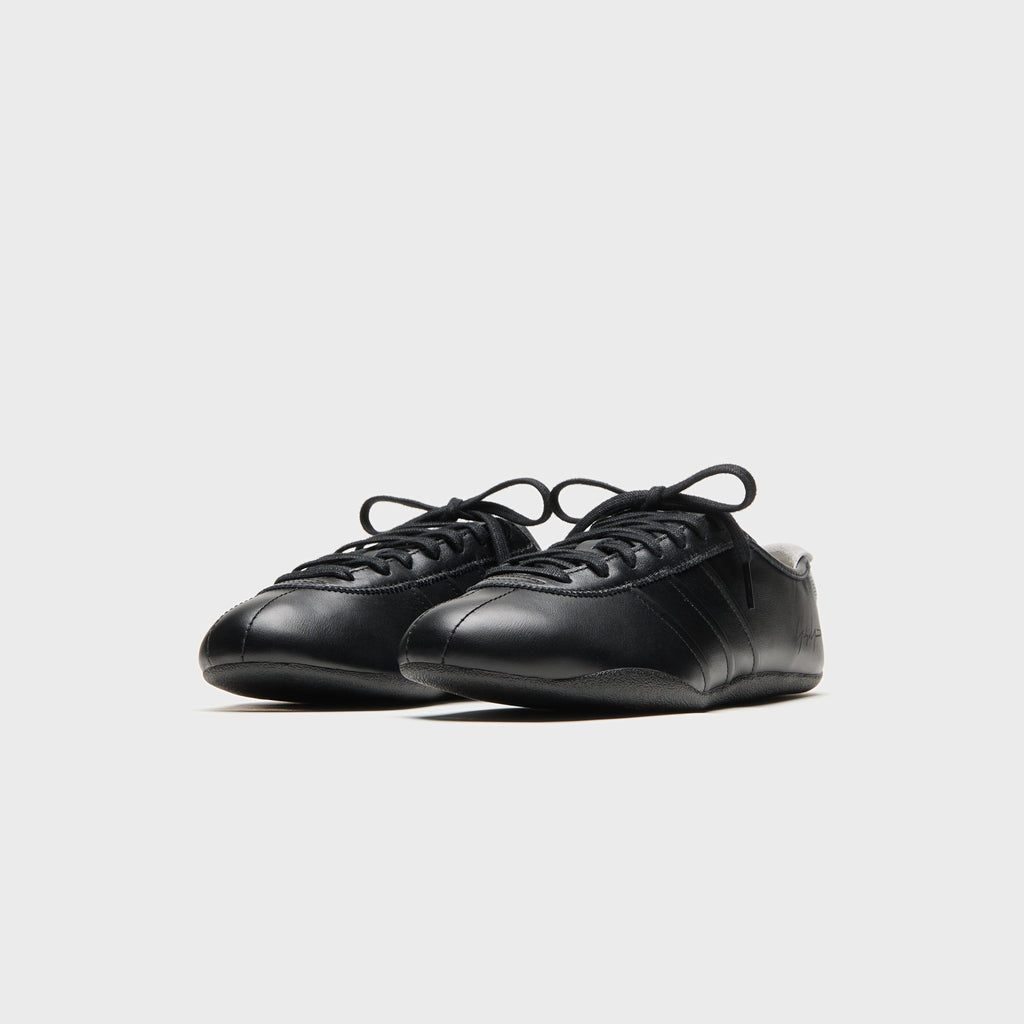 adidas x Y-3 Tokyo - Black / Black / White