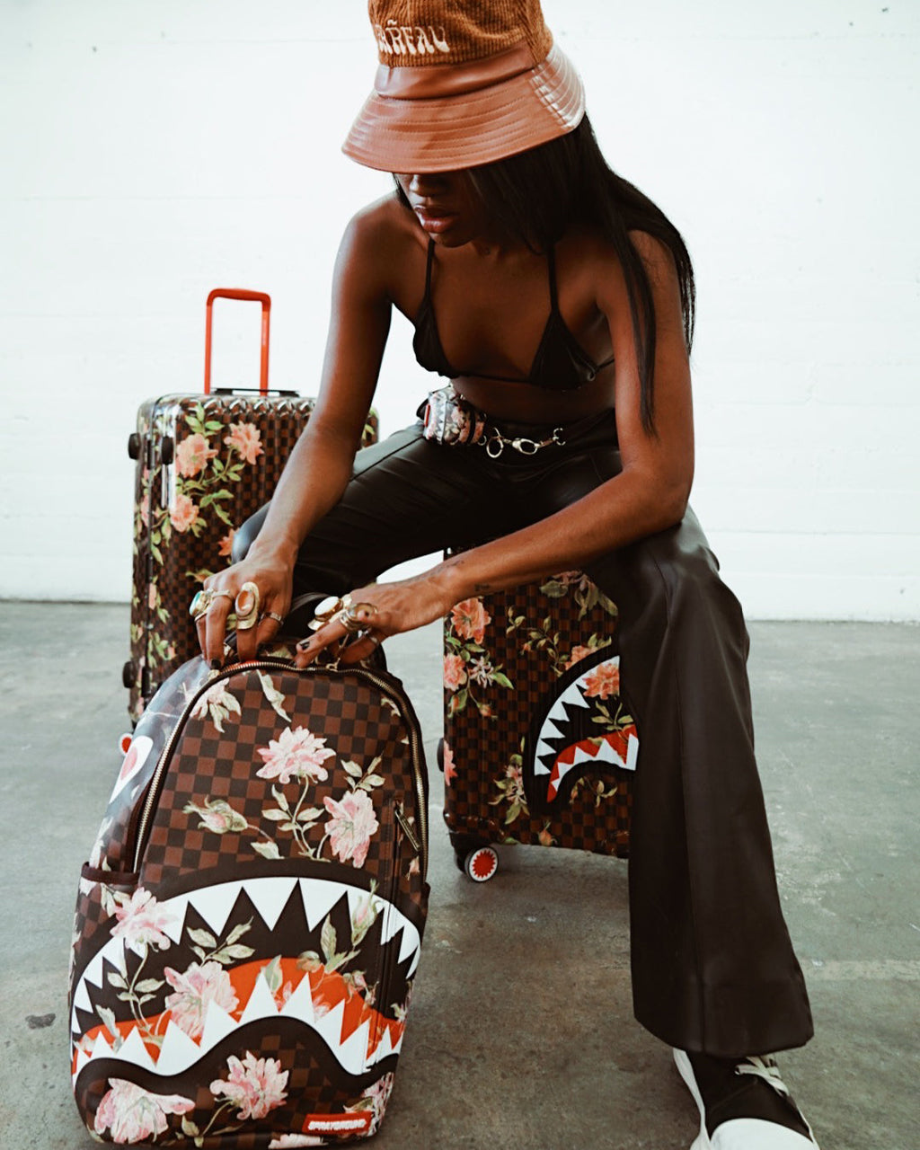 SPRAYGROUND SHARKFLOWER DLX BACKPACK