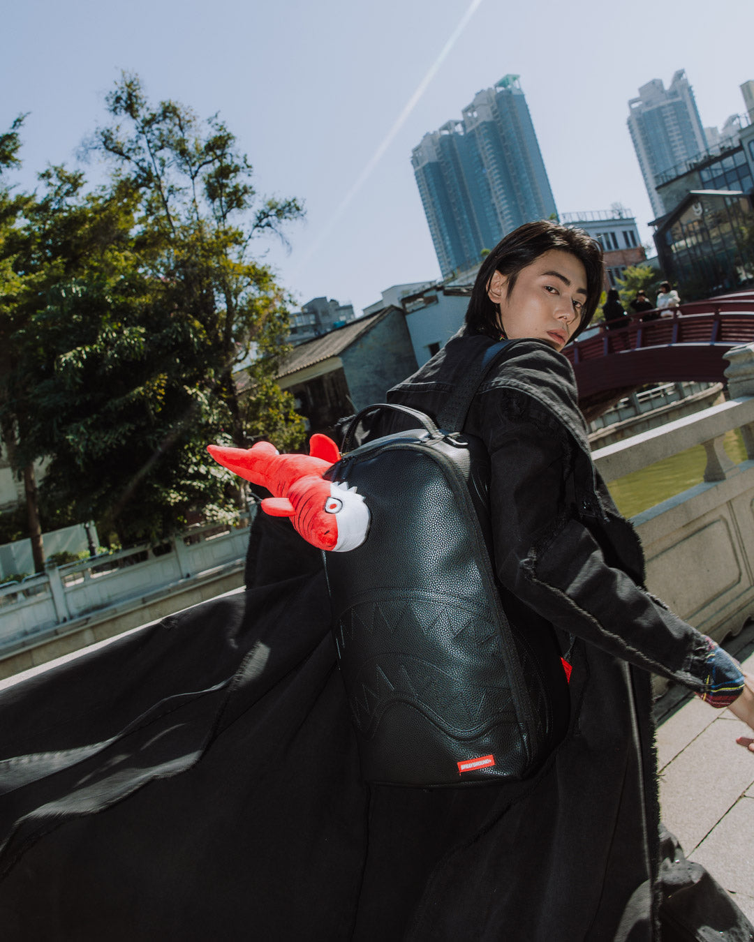 SPRAYGROUND PLUSH SHARK BIG BITE BACKPACK