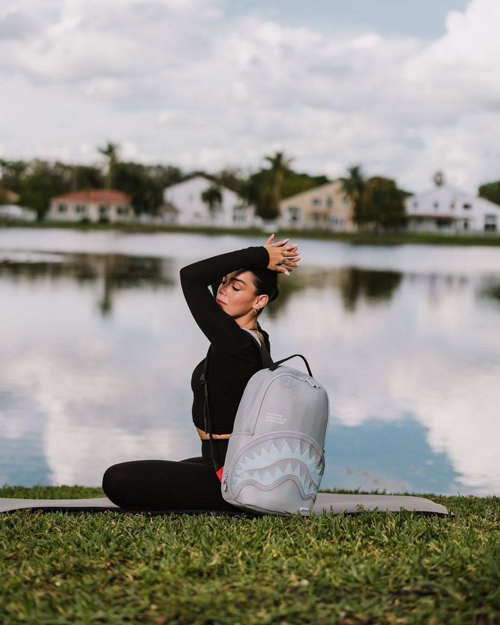 SPRAYGROUND SHARK CENTRAL ICE MESH BACKPACK