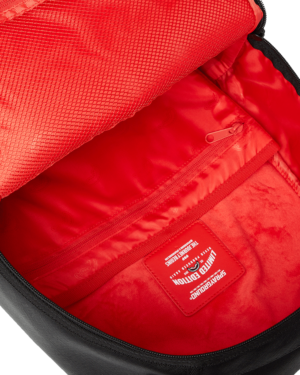 SPRAYGROUND SHARK CENTRAL MIDTOWN BACKPACK