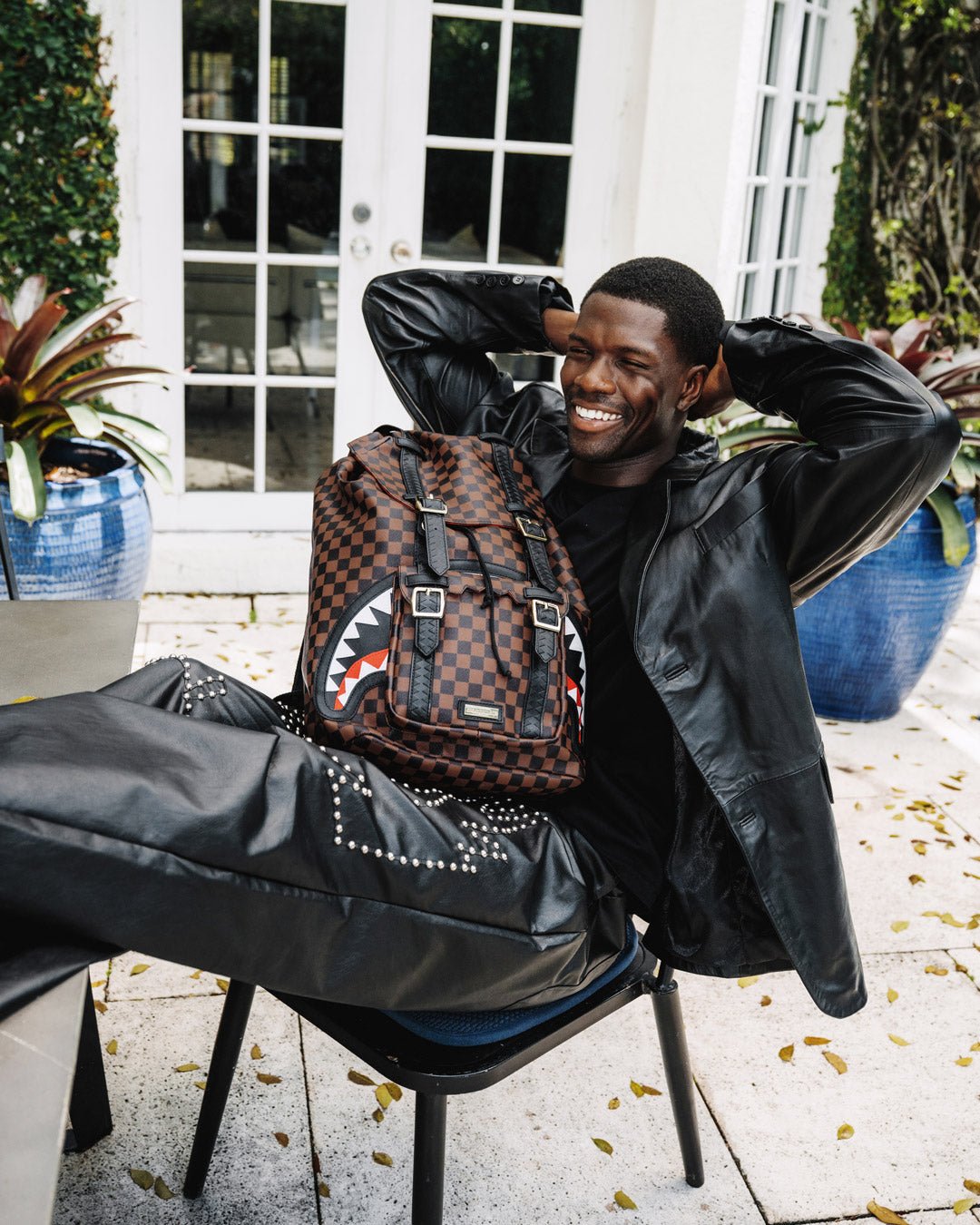 SPRAYGROUND SAWTOOTH SHARKS IN PARIS HILLS BACKPACK