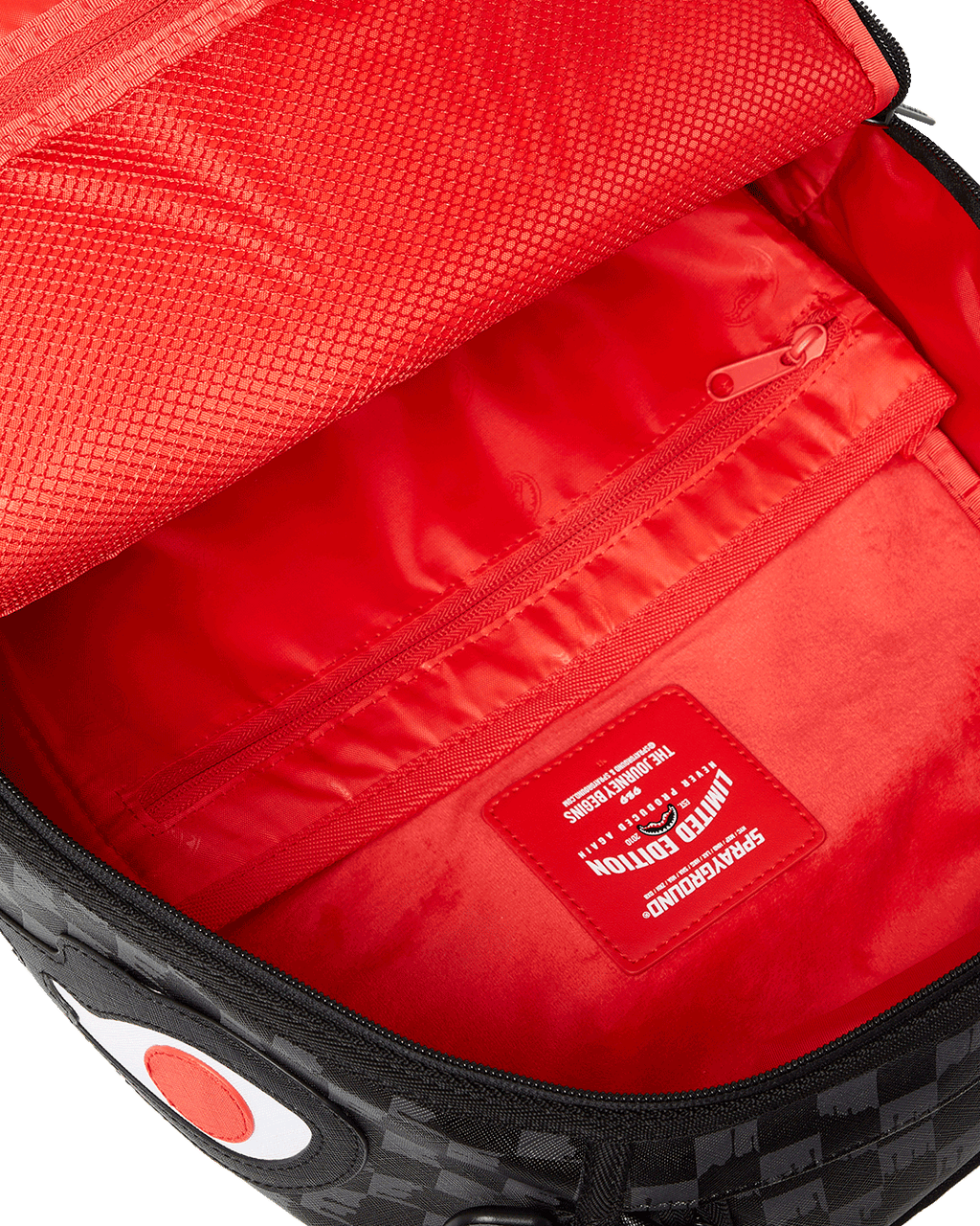 SPRAYGROUND SHARKS IN PARIS THUNDERDRIP BACKPACK