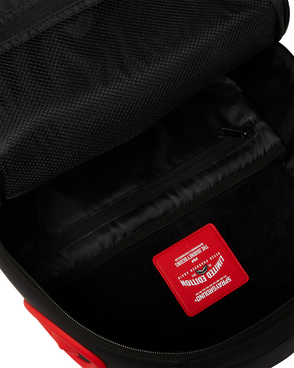 SPRAYGROUND MADNESS SHARK DLXV BACKPACK
