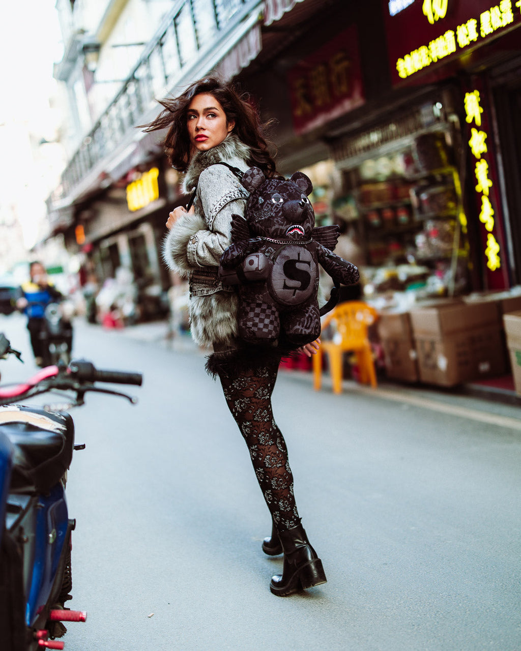 SPRAYGROUND 4AM MONEY WING BEAR BACKPACK
