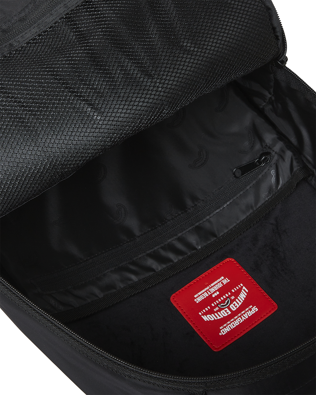 SPRAYGROUND SHARK CENTRAL PULSE 2.0 BACKPACK