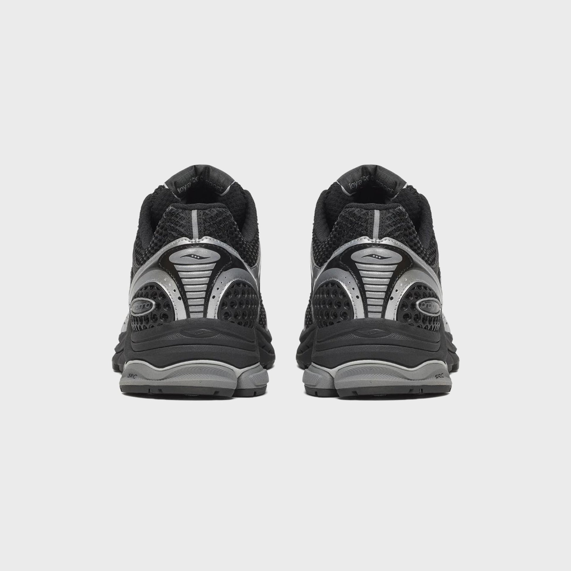 Saucony ProGrid Triumph 4 - Black / Silver