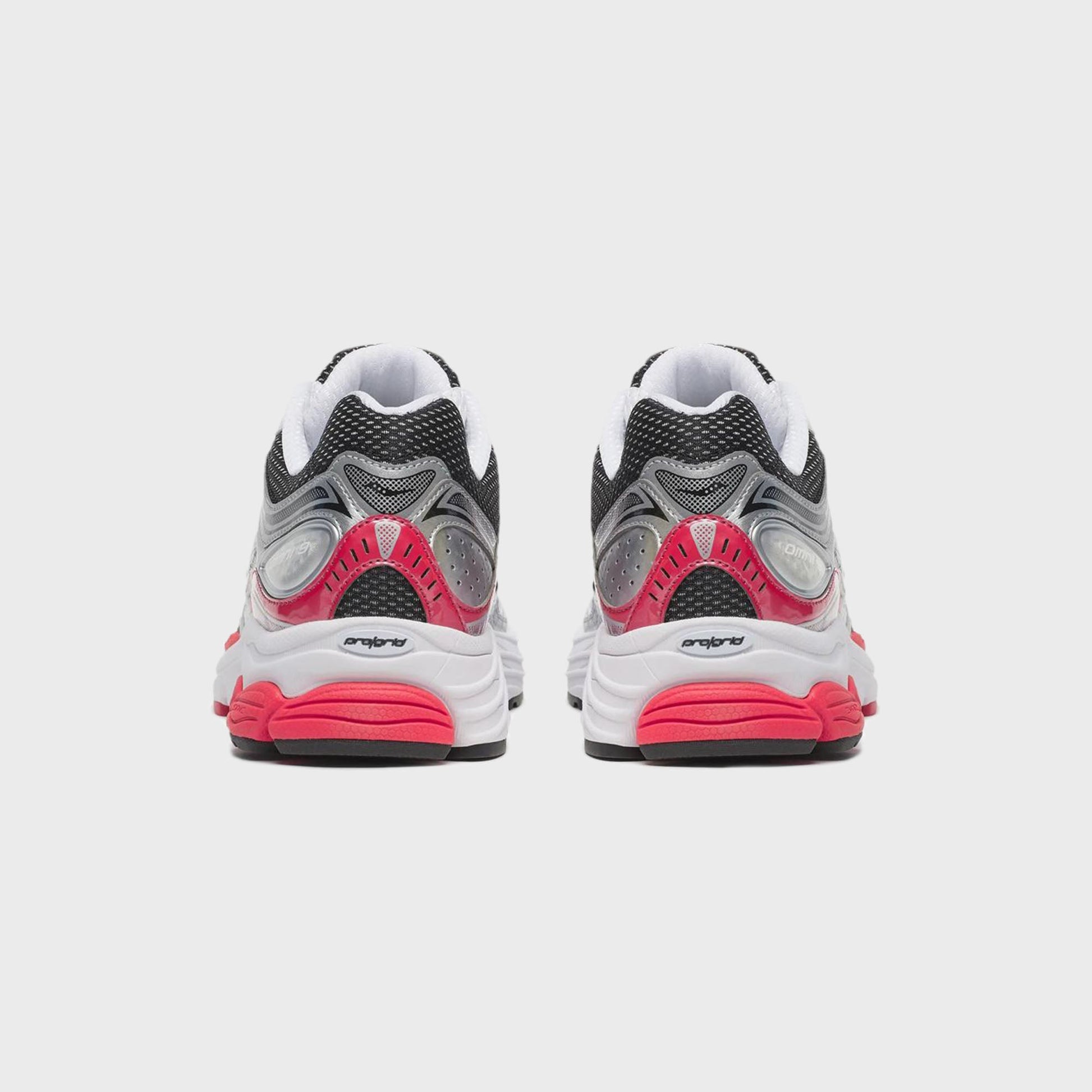 Saucony ProGrid Omni 9 - White / Red