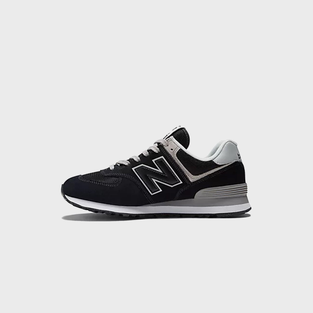 New Balance 574 Core - Black / White