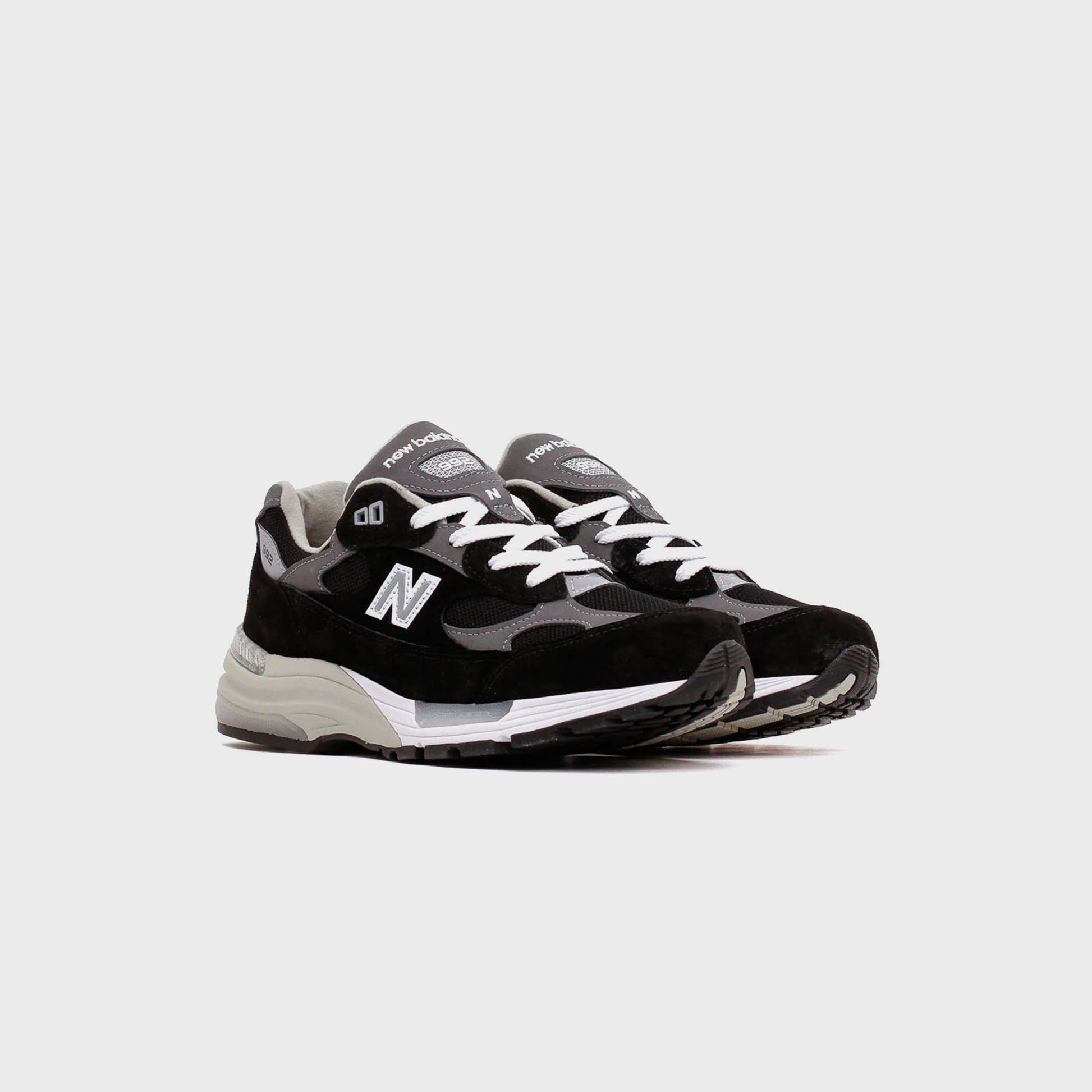 New Balance Made in USA 992 Core - Black / Grey 006 / White