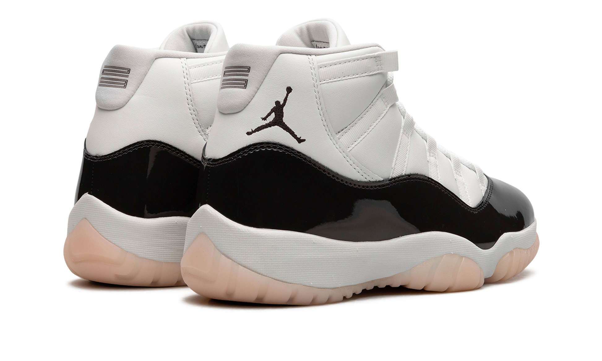 AIR JORDAN 11 WMNS "Neapolitan" AR0715 101