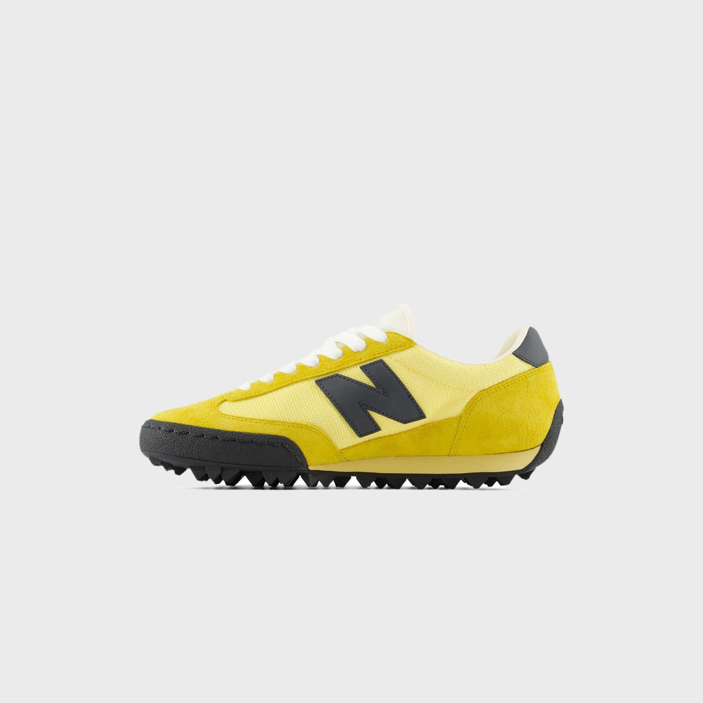 New Balance Gator Run - Apollo Gold / Black