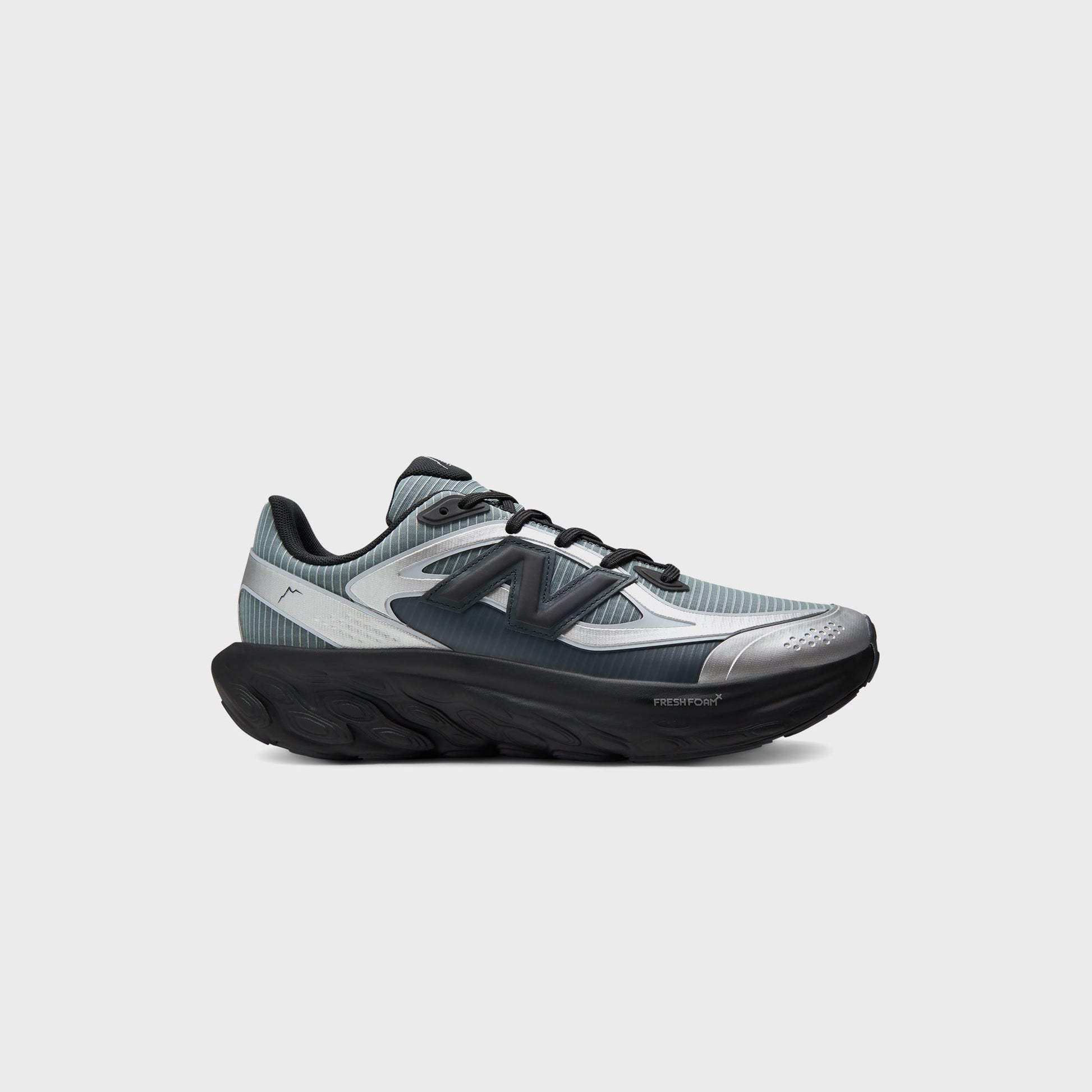 New Balance x CAYL TRN - Slate Grey / Silver Metallic / Black