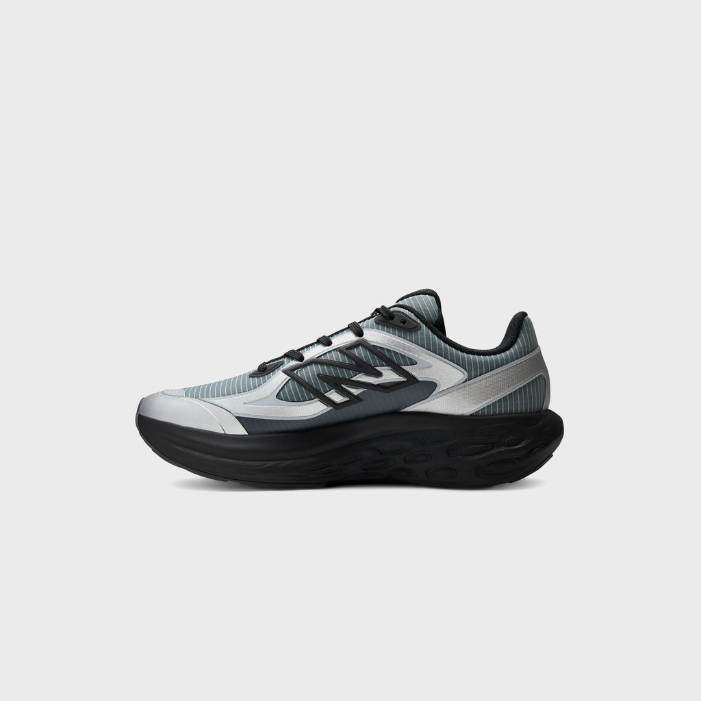 New Balance x CAYL TRN - Slate Grey / Silver Metallic / Black