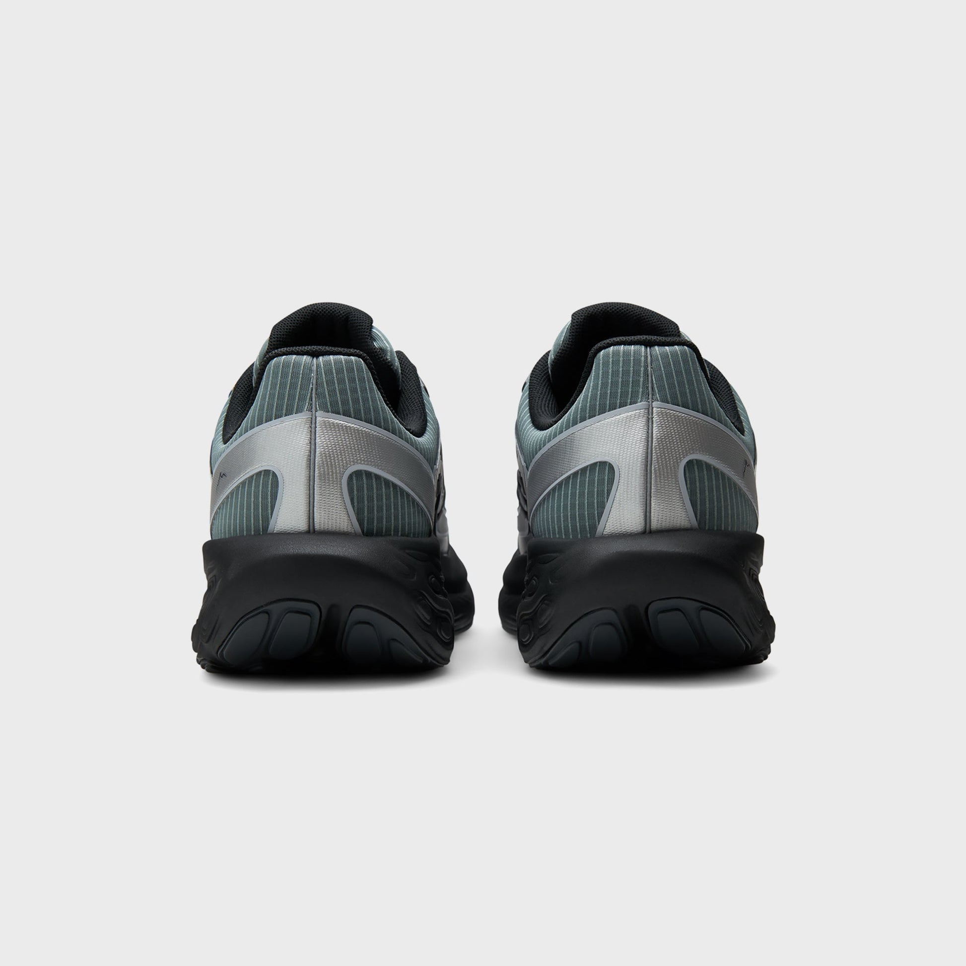 New Balance x CAYL TRN - Slate Grey / Silver Metallic / Black