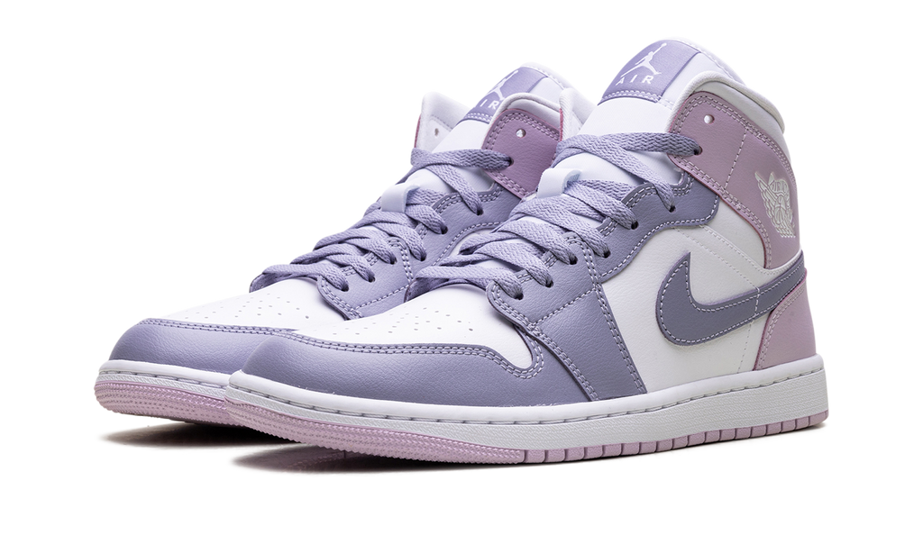 Jordan 1 Mid WMNS "Indigo Haze Doll White" BQ6472 510